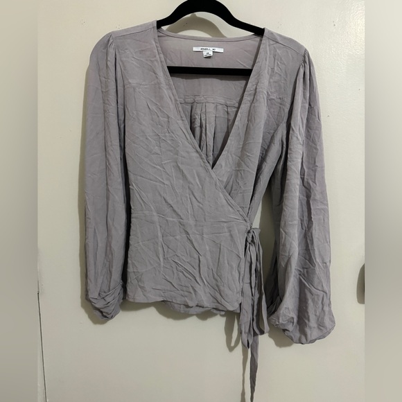 O’Neill Women’s Gray Wrap Long Sleeve Blouse Size XS 
XS - Picture 2 of 10